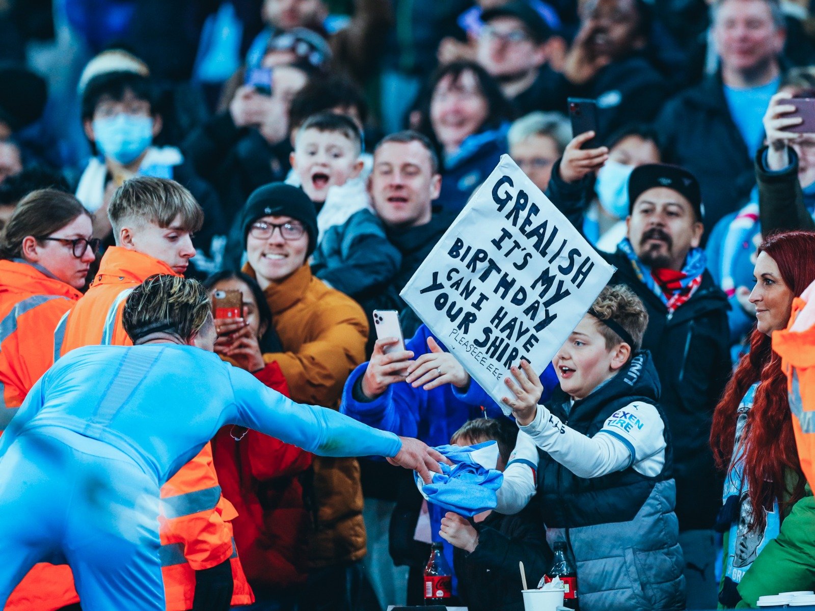 旅不仅令他 旅不仅令他