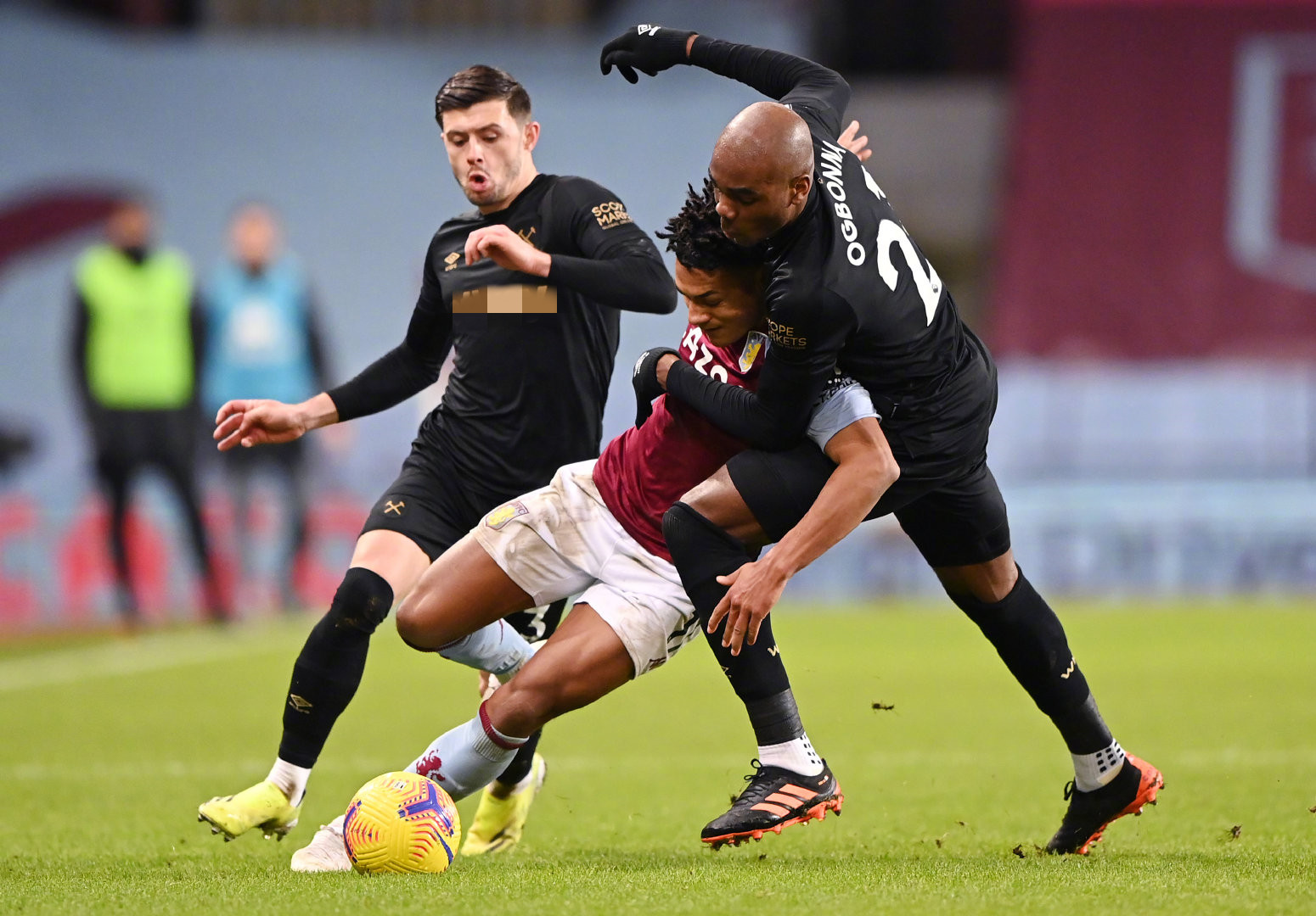 中卫外援做 中卫外援做